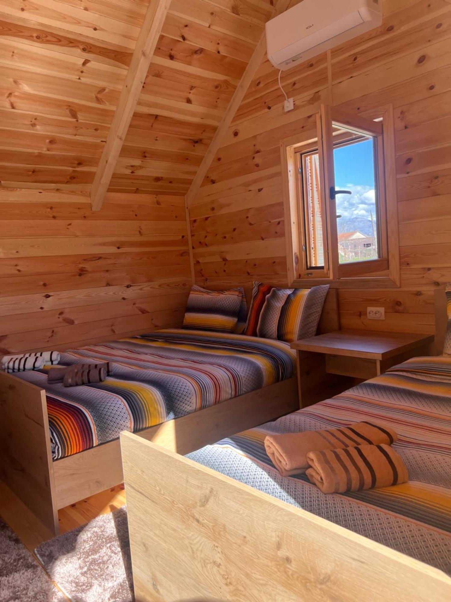 Cozy Bungallows พอดโกริกา ภายนอก รูปภาพ