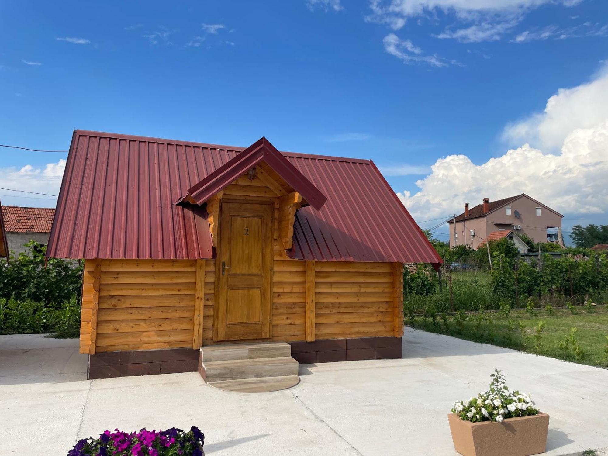 Cozy Bungallows พอดโกริกา ภายนอก รูปภาพ